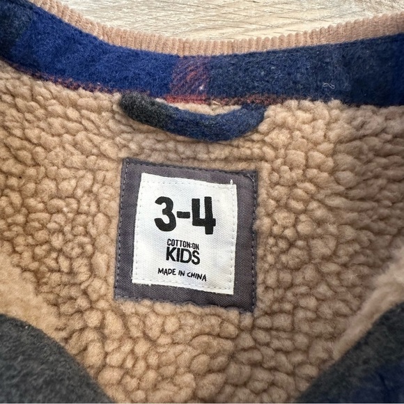 Cotton on kids blue plaid shacket size 3-4 - Picture 4 of 6